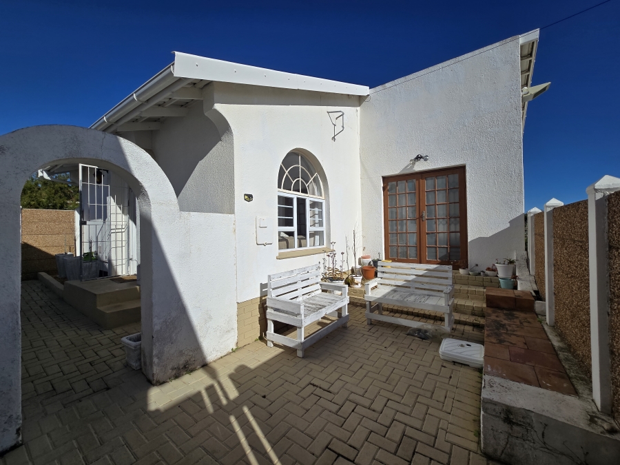 2 Bedroom Property for Sale in Aston Bay Eastern Cape